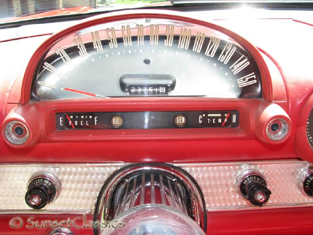 1955-ford-thunderbird-061.jpg