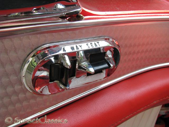 1955-ford-thunderbird-083.jpg