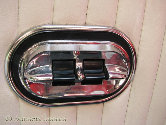 1955-ford-thunderbird-084.jpg