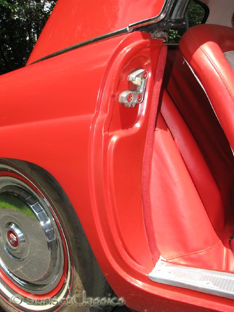 1955-ford-thunderbird-093.jpg
