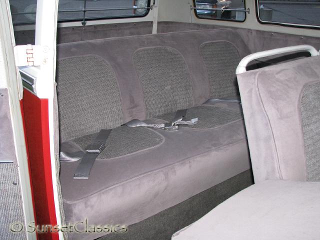 1966-vw-deluxe-bus-242.jpg