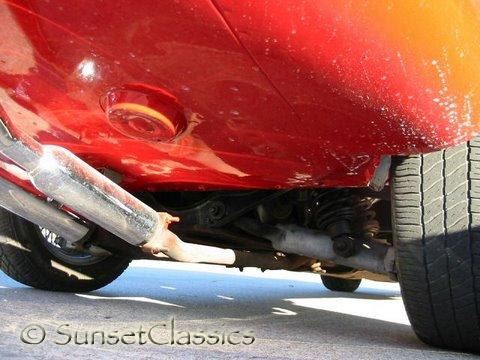 1969-jaguar-xke-under-lft-rear.jpg