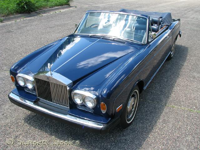 1974-rolls-royce-corniche-608.jpg