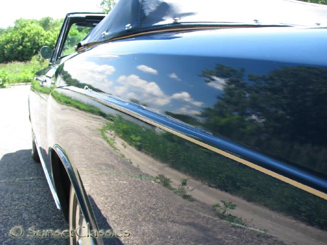 1974-rolls-royce-corniche-650.jpg
