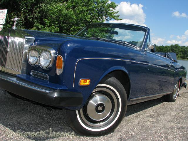 1974-rolls-royce-corniche-826.jpg