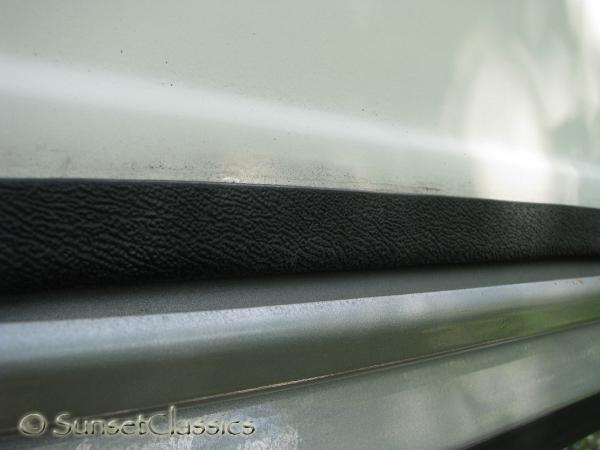 1974-vw-bus-pop-top-595.jpg