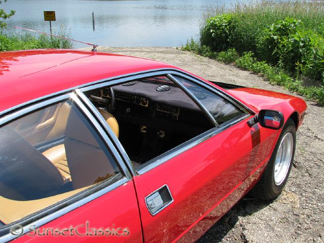 1975-lamborghini-urraco-497.jpg