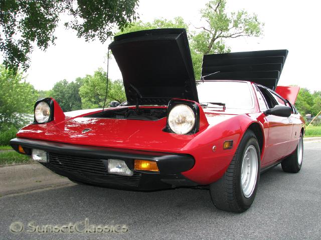 1975-lamborghini-urraco-639.jpg