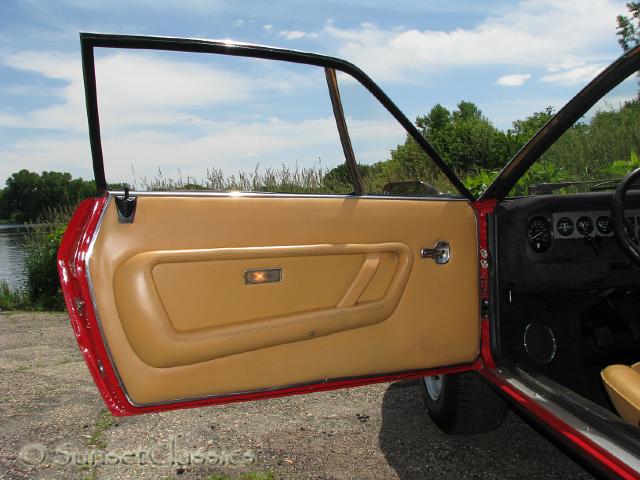 1975-lamborghini-urraco-504.jpg