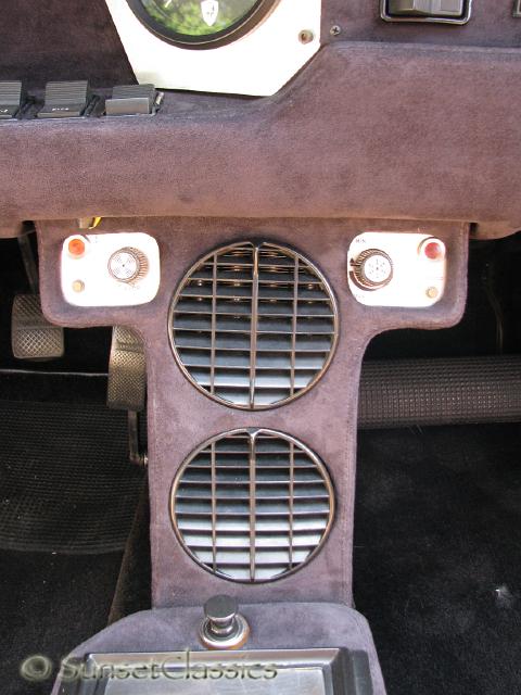 1975-lamborghini-urraco-522.jpg