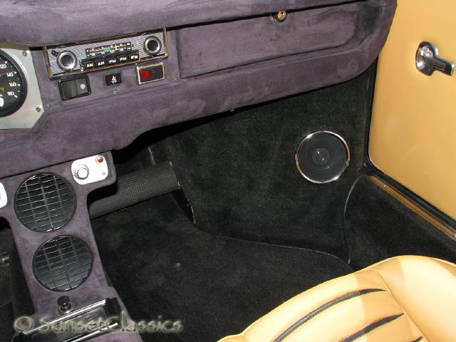 1975-lamborghini-urraco-525.jpg