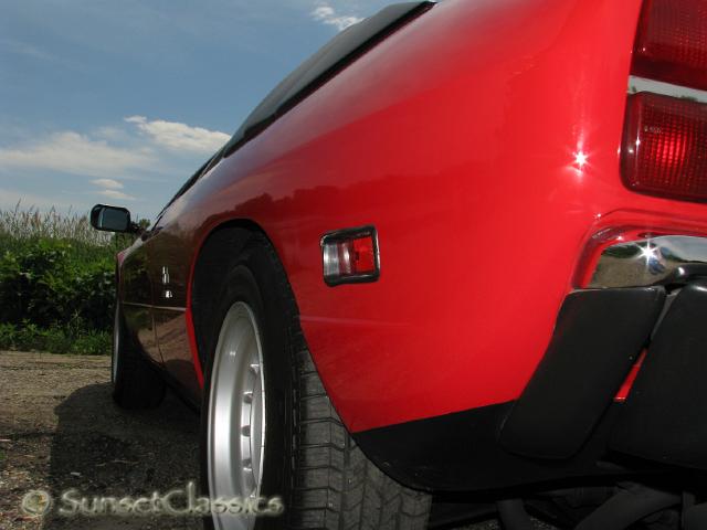 1975-lamborghini-urraco-572.jpg